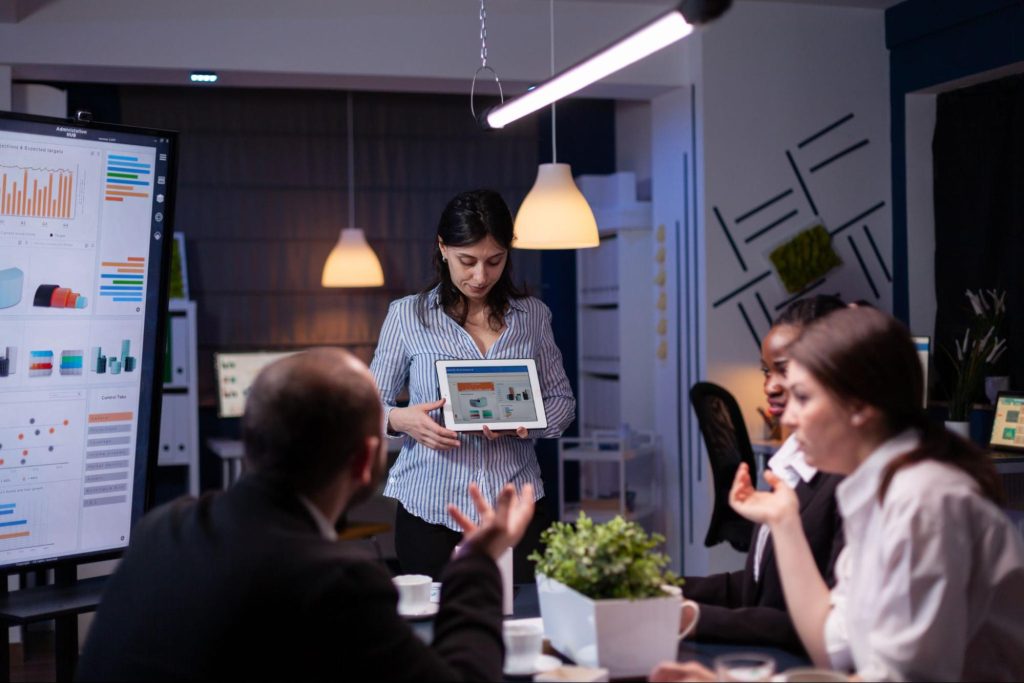 8 - illustration of digital marketing agency